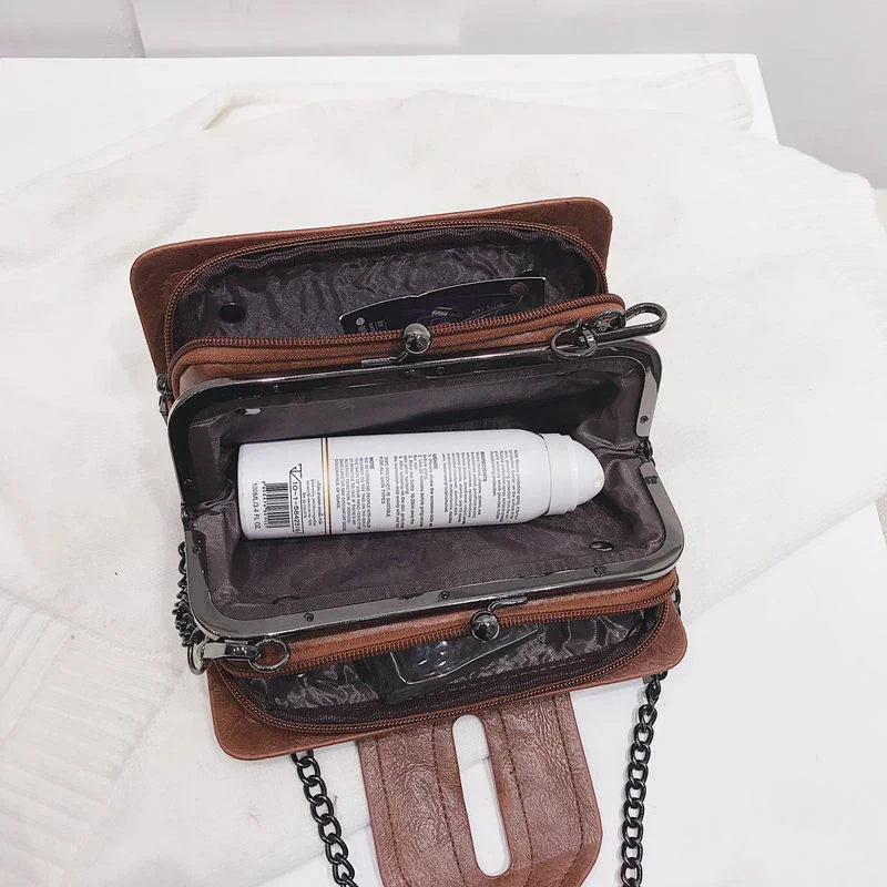Kvinders Crossbody Taske med Vintage Spænde og Tidløst Design 3