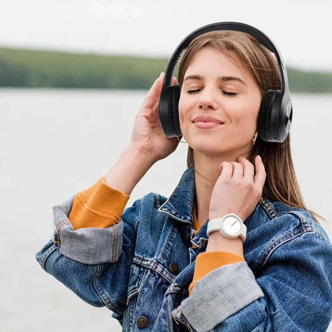 Sammenklappelig trådløs over-ear-hovedtelefon