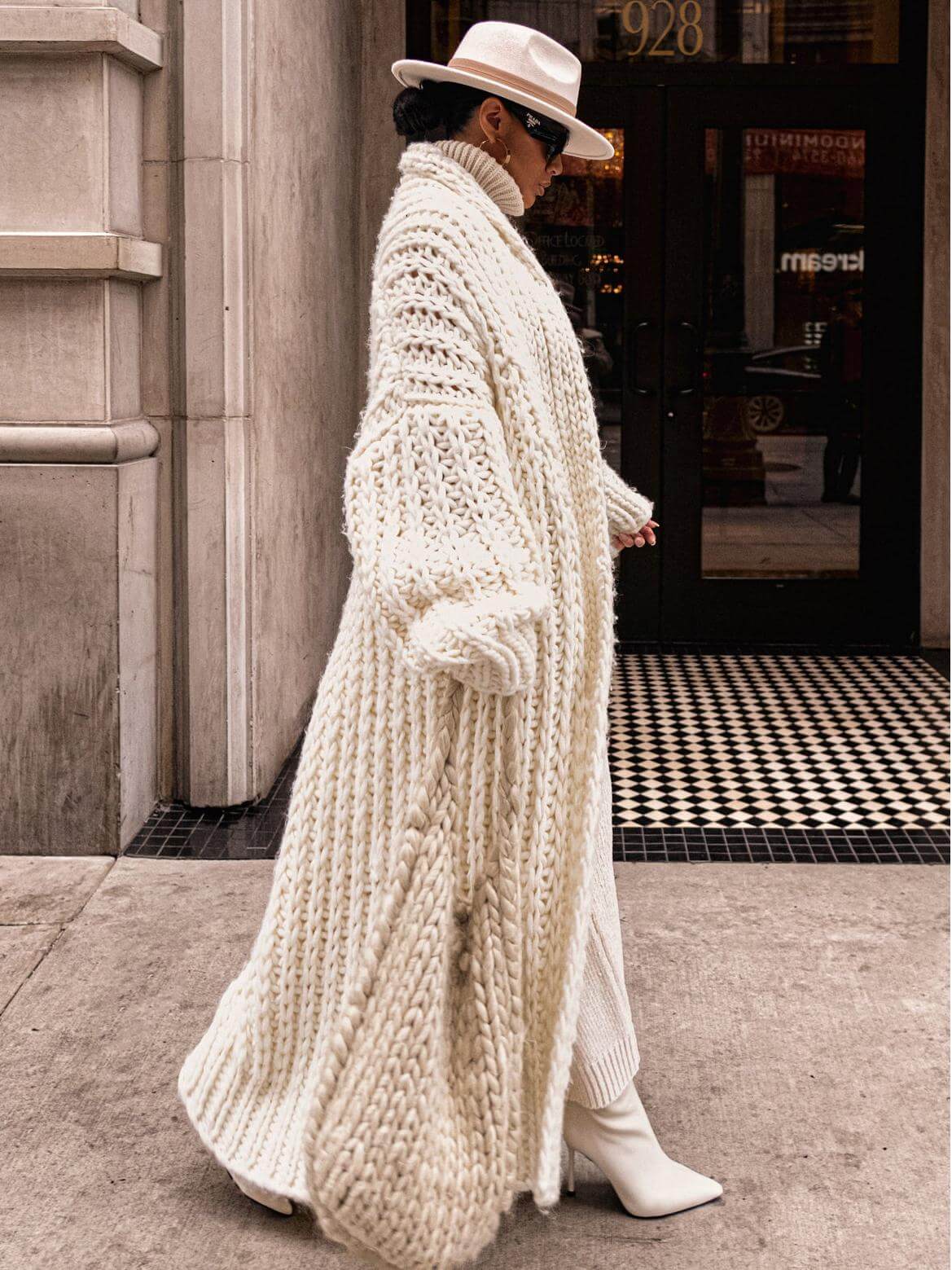 Dame Cardigan Med Sjalkrave Og Klokkeærmer 1