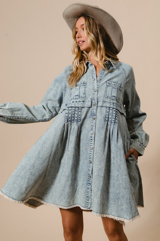 Kvinders Knap-Ned Kjole i Mineralvasket Denim 1