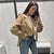 Kvinders Kort Trenchcoat i Klassisk Stil 1