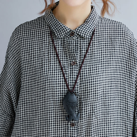 Kvinders Oversize T-shirt med Plaid Mønster og Nedfoldet Krave 5