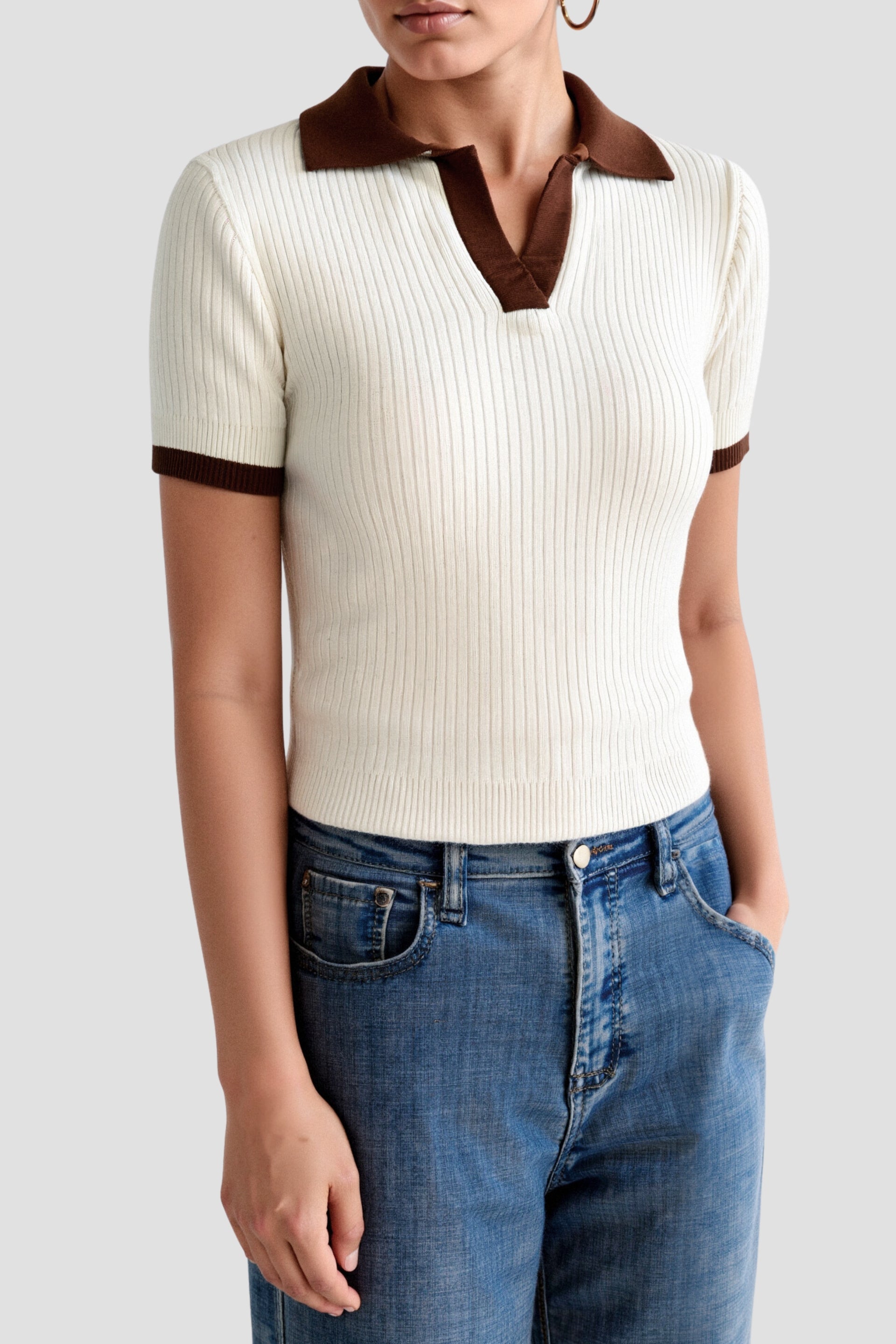 Kvinders Polo T-shirt med Farveblokke og Hakket Krave 7