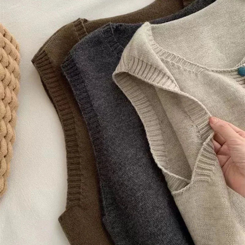 Kvinders Strikket Vest med Farverige Knapper Lagdelt Design 6