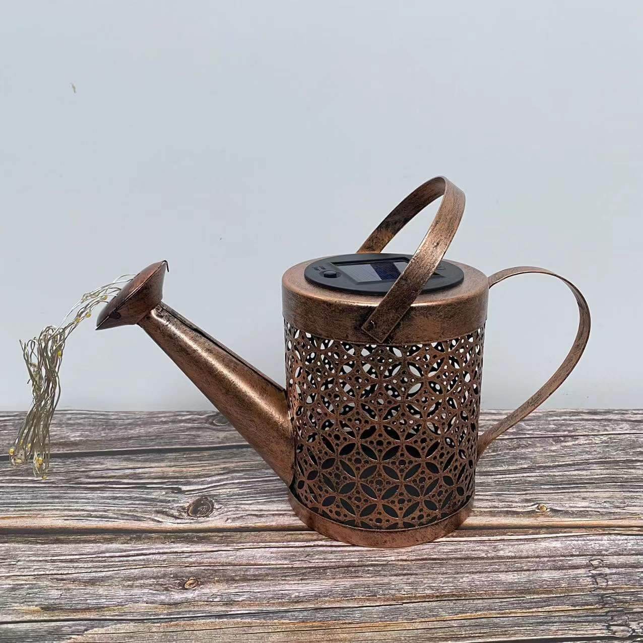 Solar Vanding Can Lanterne