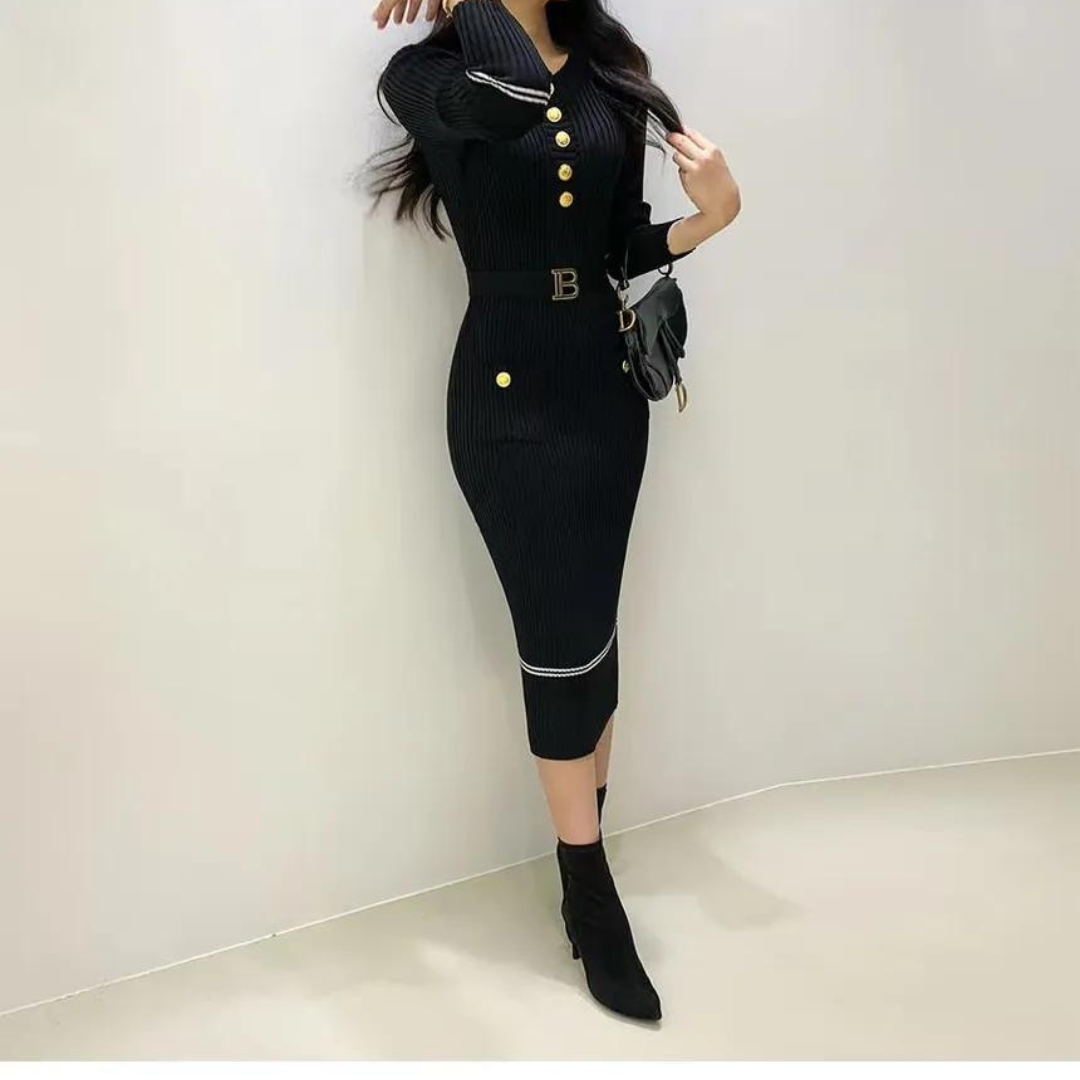 Halvknappet strikkjole til kvinder