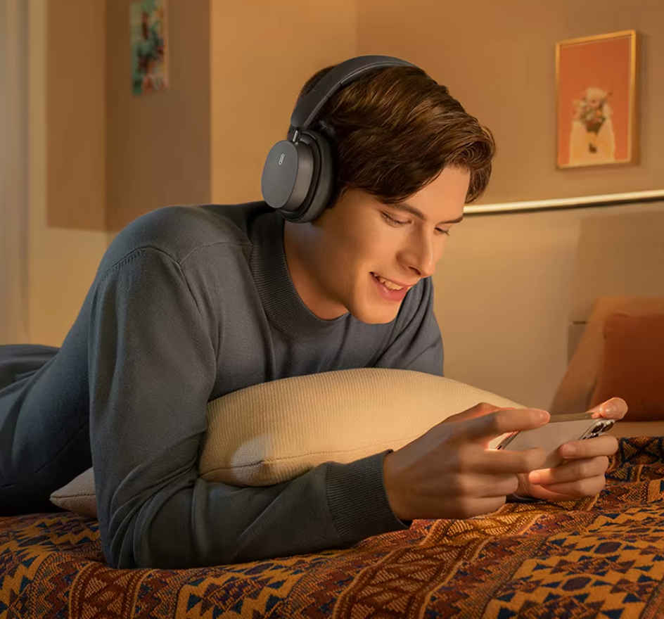 Trådløse Bluetooth-hovedtelefoner | 3D lyd- og støjreduktion