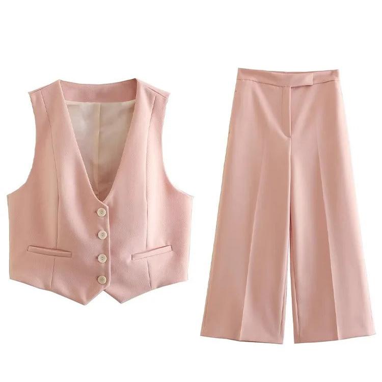 Trendy tanktop til kvinder og slanke bukser med lige ben