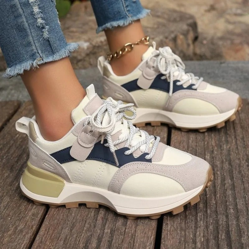 Sneakers i blandede farver til kvinder